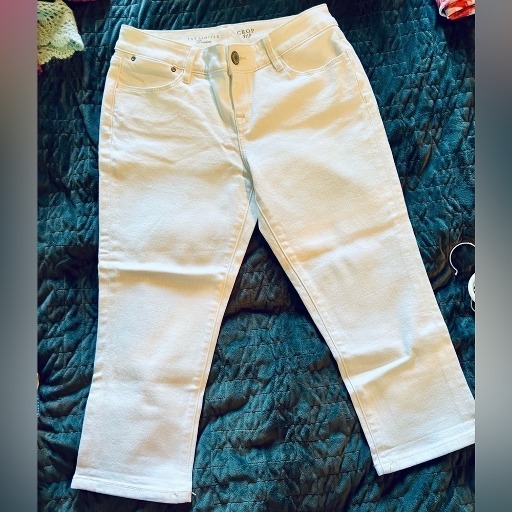 THE LIMITED Crop 312 Denim Jean